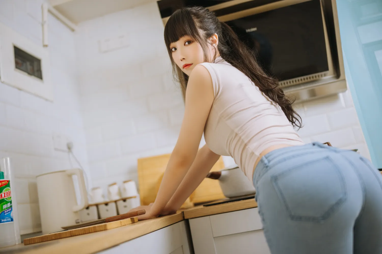 团子研究社_汪知子 – NO. 011-004