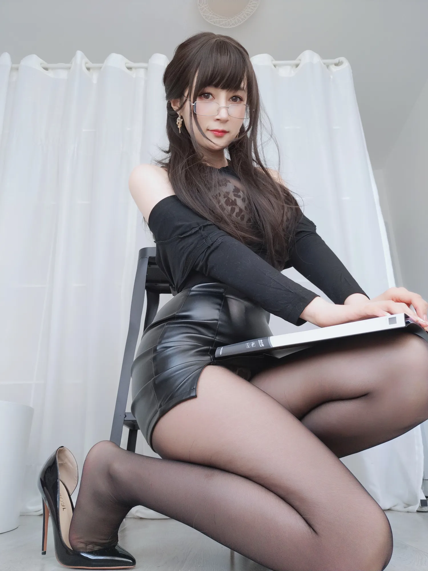 团子研究社_白银_90 – NO. 90005-003