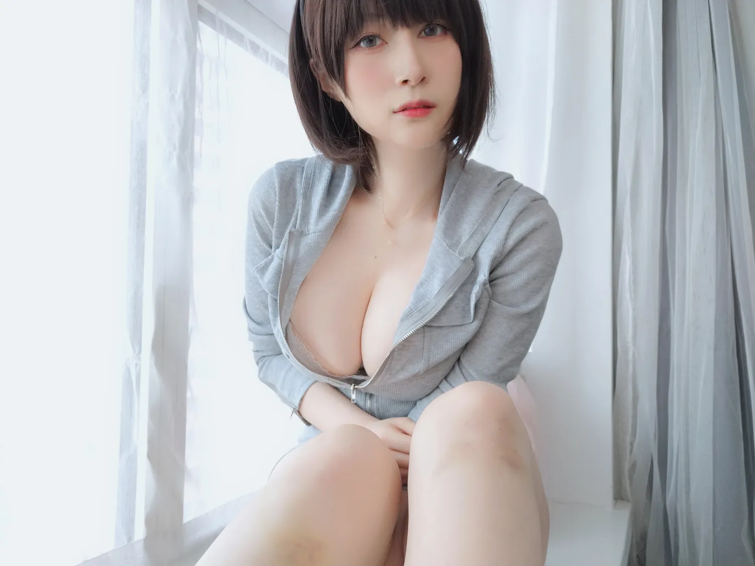 团子研究社_白银_100 – NO. 100007-001
