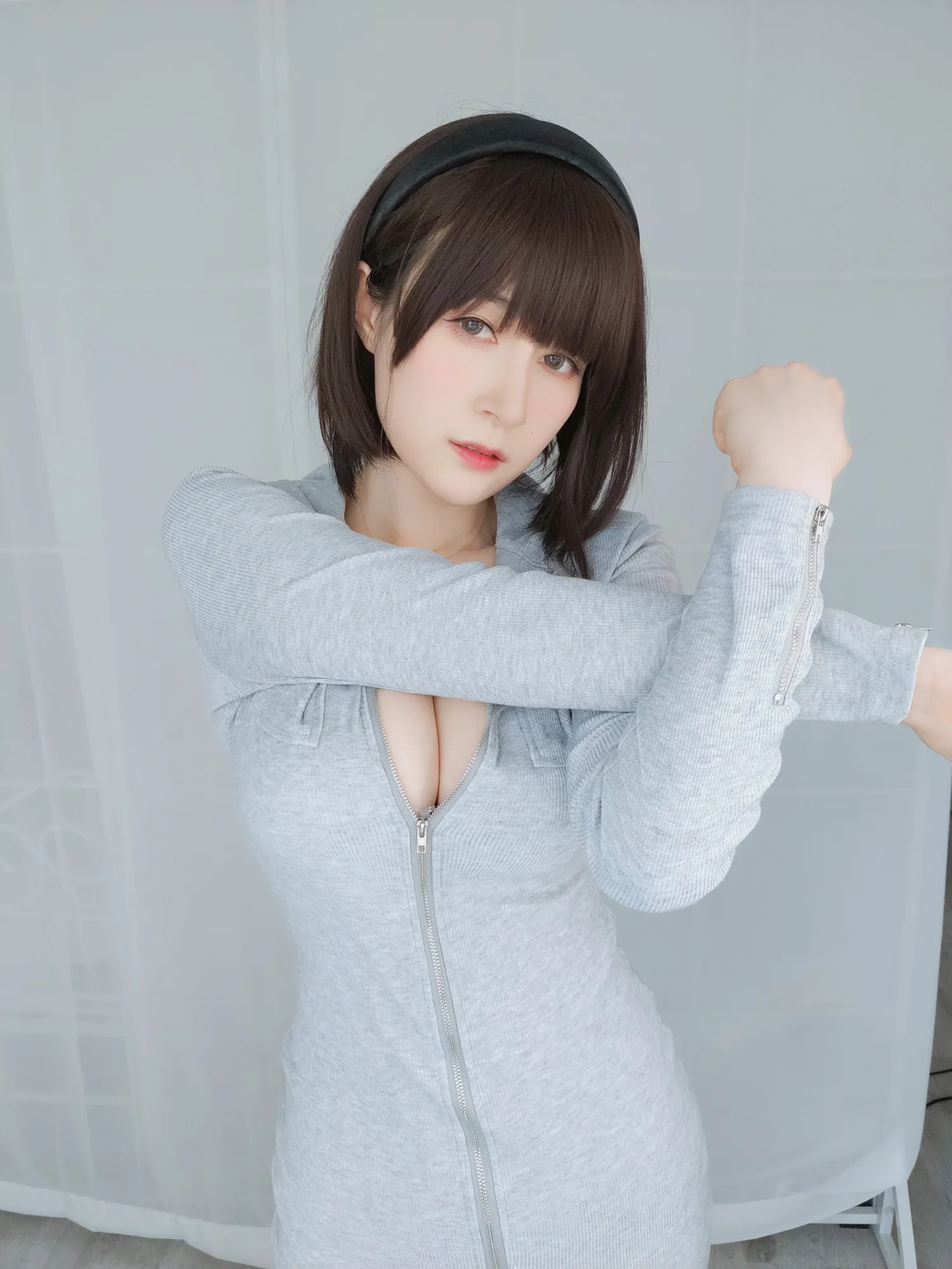 团子研究社_白银_100 – NO. 100011-001