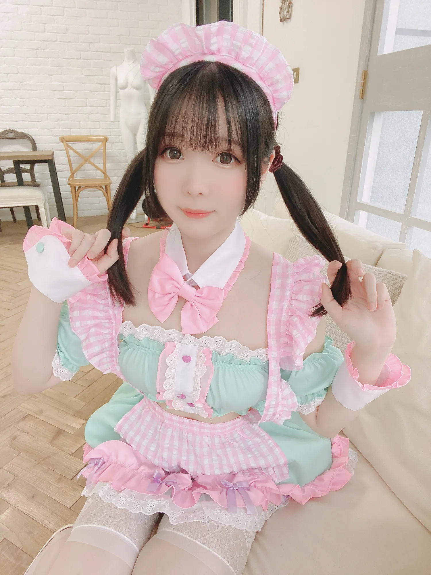 团子研究社_霜月_057 – NO. 057001-004