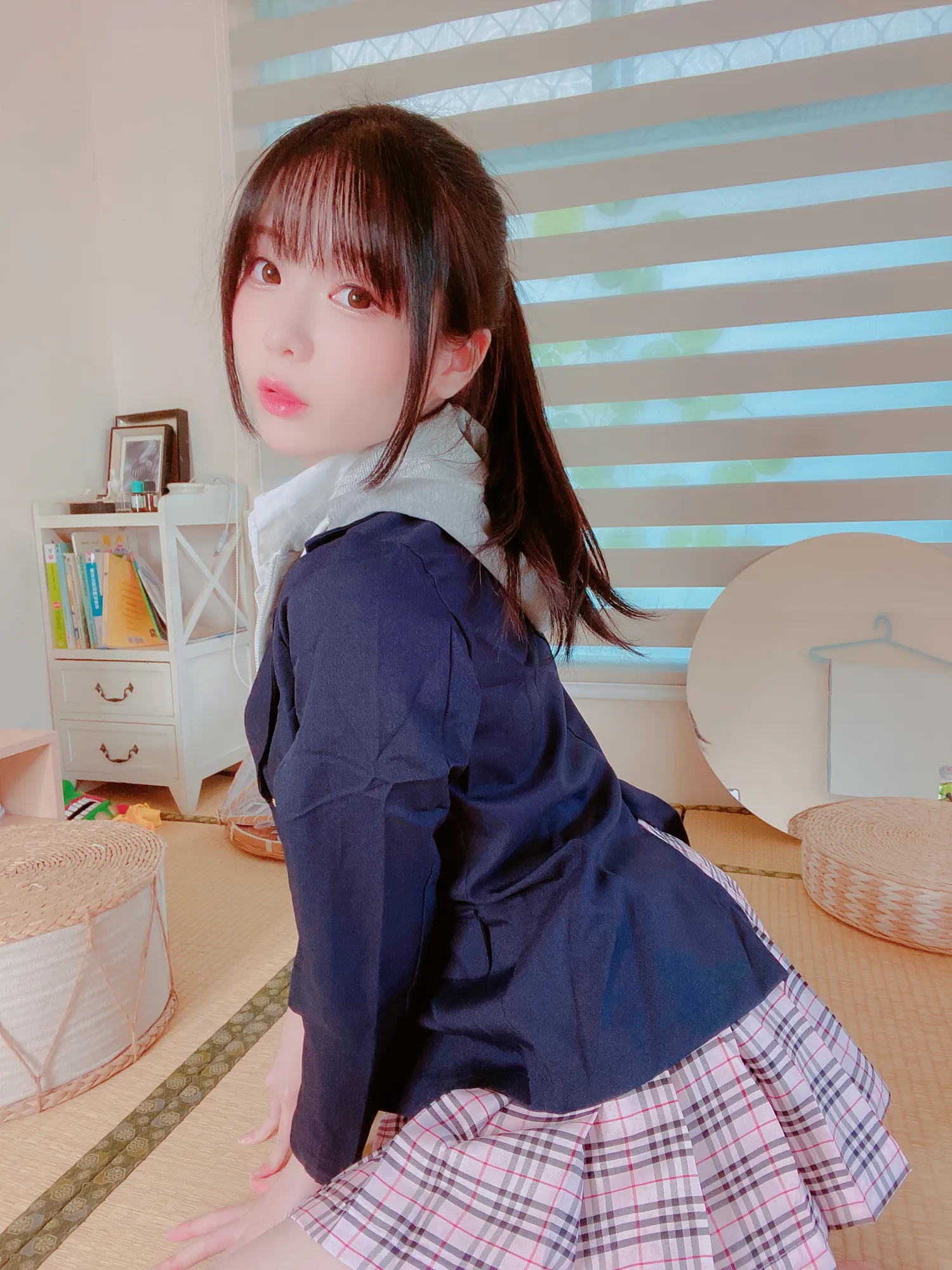 团子研究社_霜月_65 – NO. 65005-003