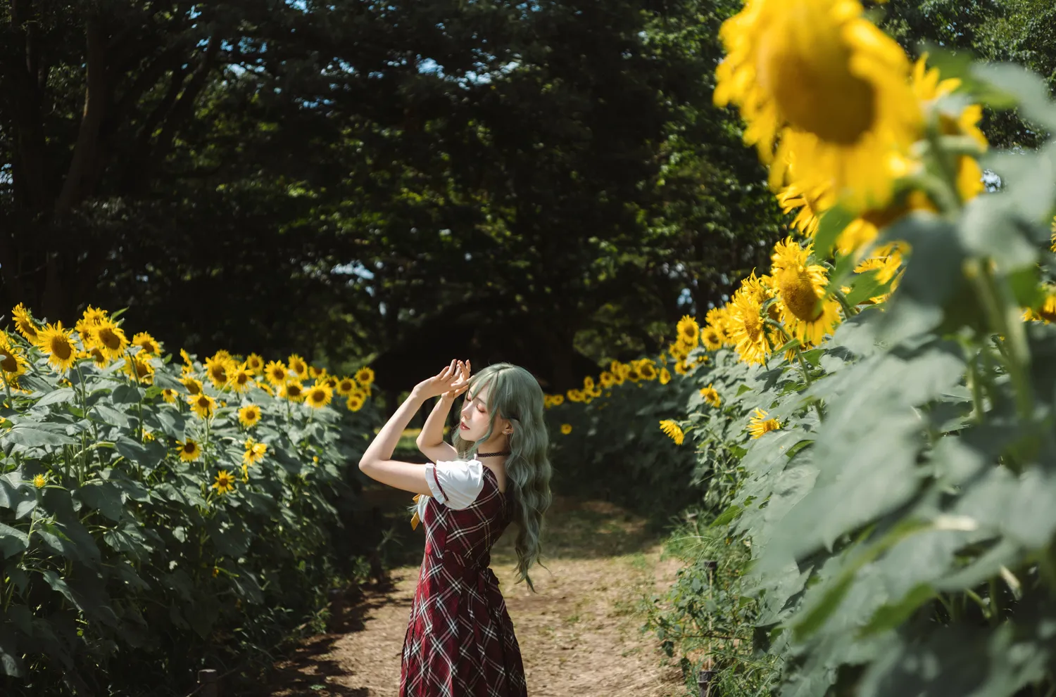 团子研究社_ElyEE子_126 – NO. 126003-004