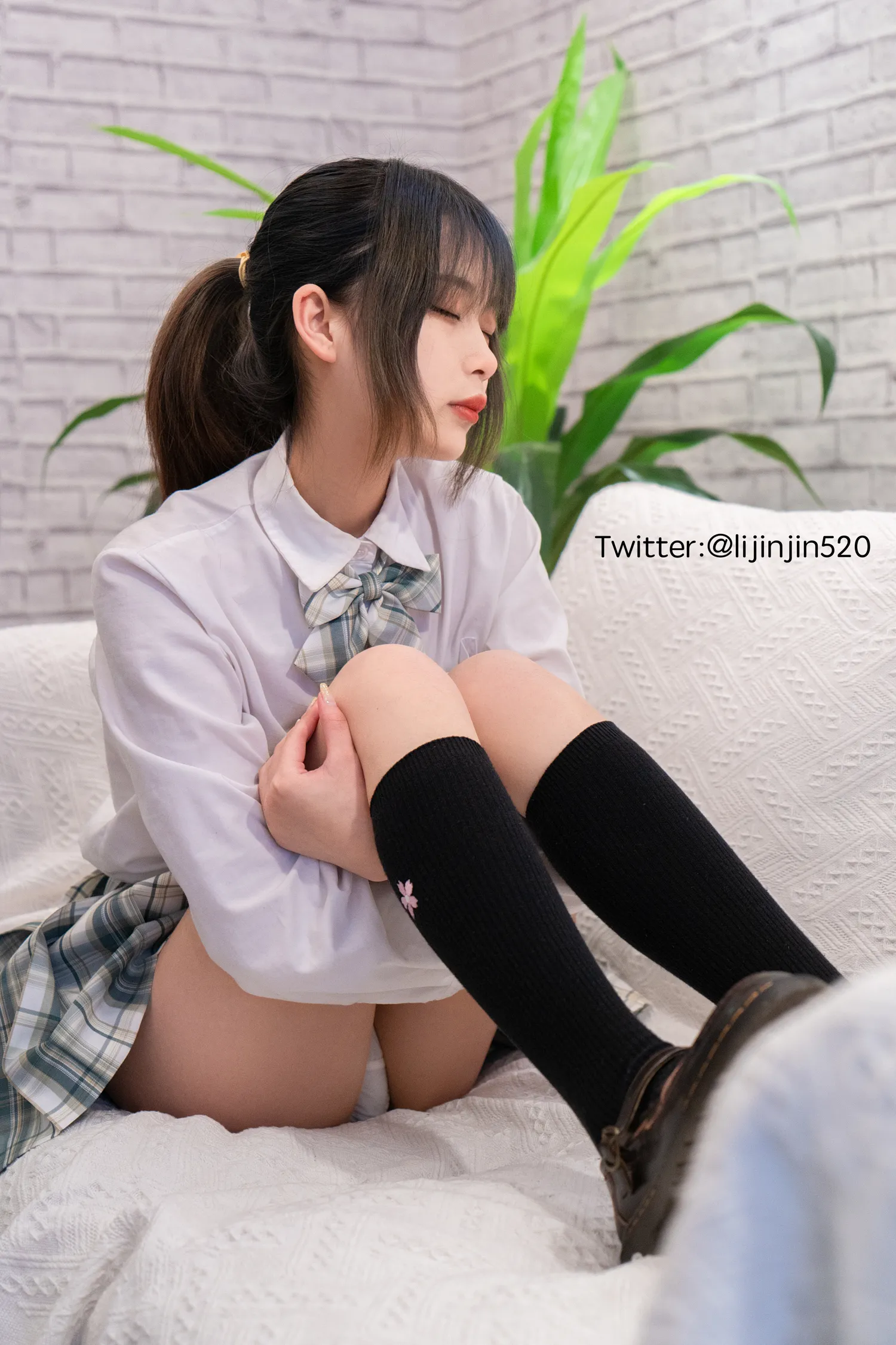 团子研究社_梨瑾瑾 – NO. 003-002