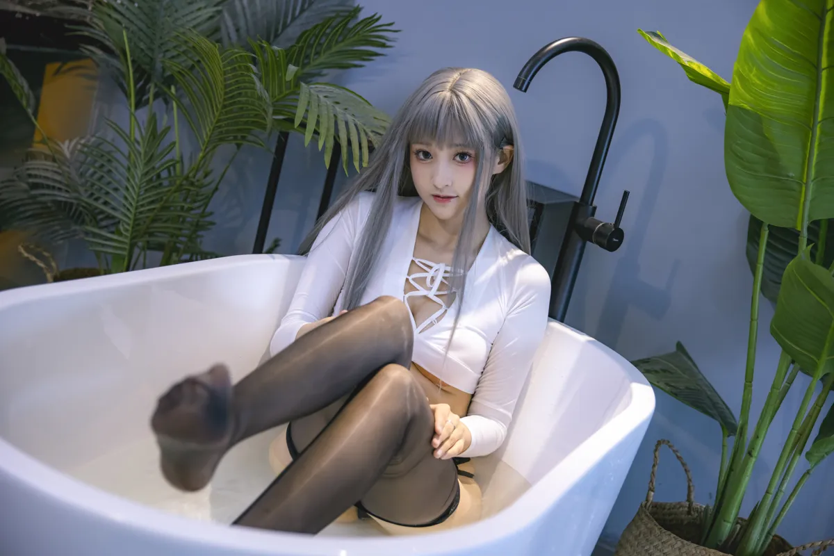 团子研究社_Luisa_零纱 – NO. 010-001