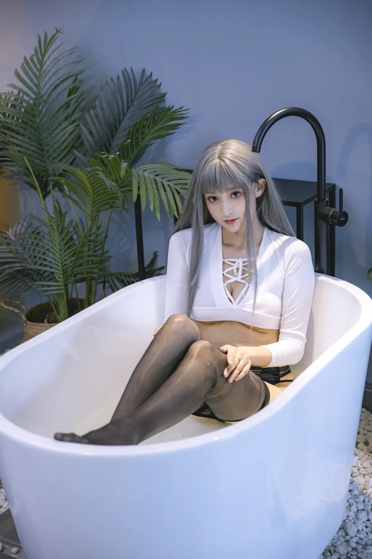 团子研究社_Luisa_零纱 – NO. 010-002