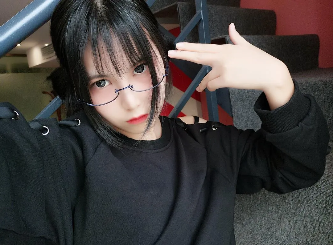 团子研究社_逐月SU – NO. 037-002