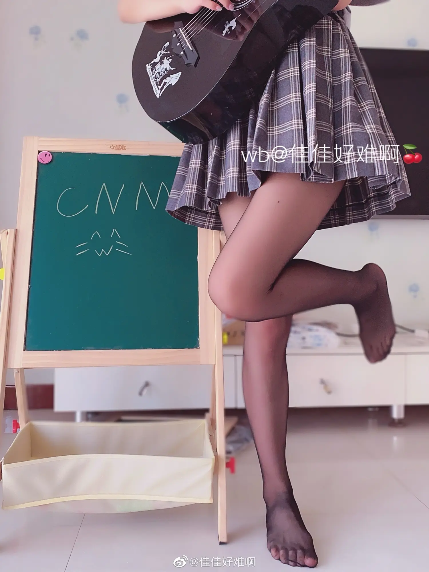团子研究社_佳佳好难啊 – NO. 020-004