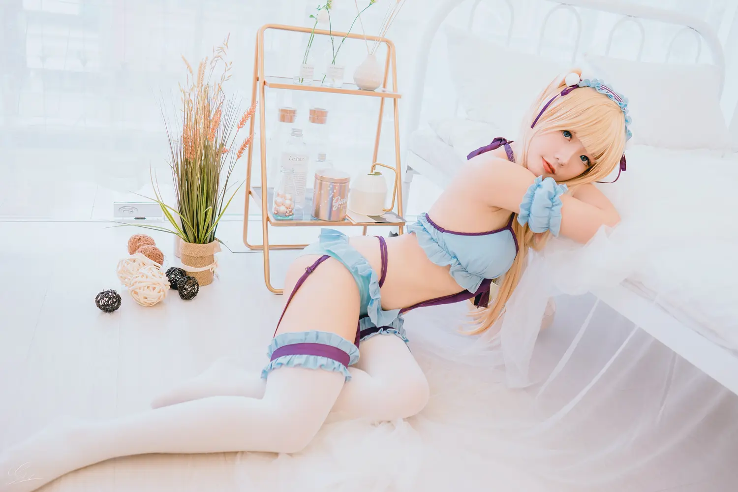 团子研究社_Messie Huang – NO. 002-003