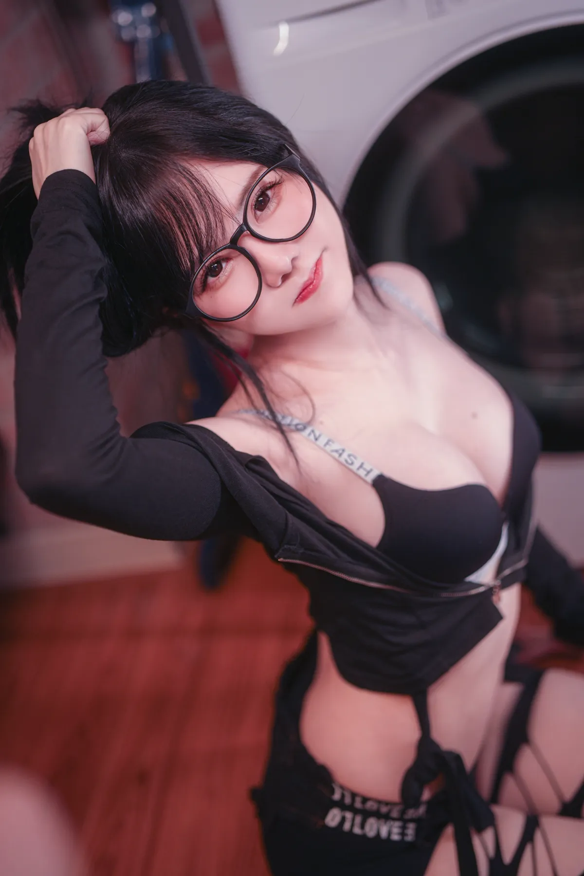 团子研究社_Sally Dorasnow_085 – NO. 085001-004