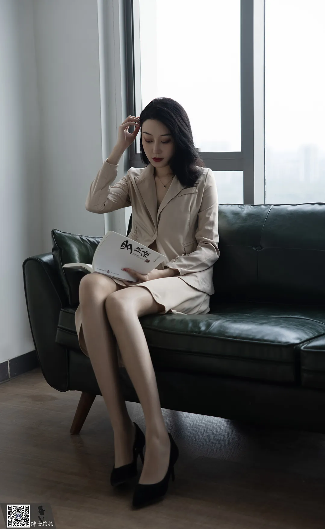 团子研究社_绅士 – NO. 002-002