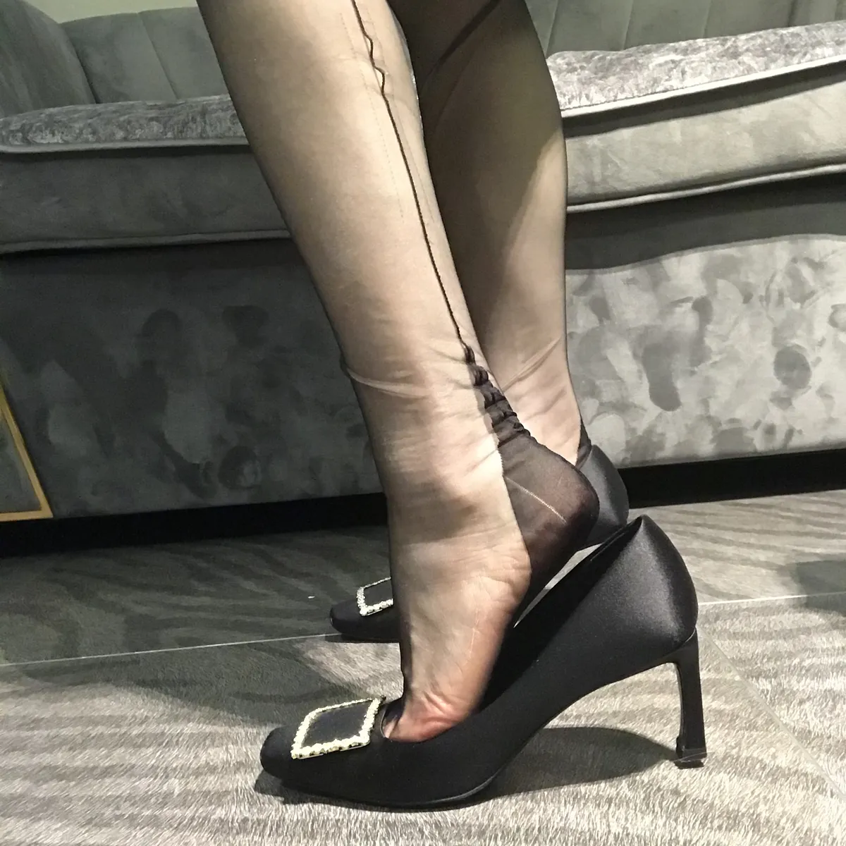 团子研究社_美少妇麋鹿 – NO. 048-001
