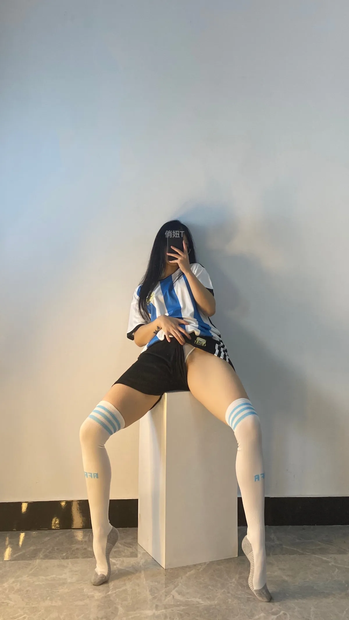 团子研究社_俏妞 – NO. 010-002
