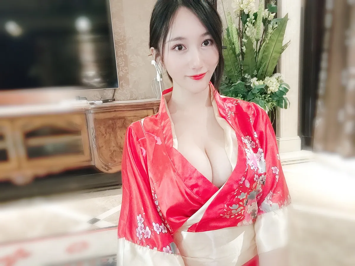 团子研究社_小玉吃果冻 – NO.025-002
